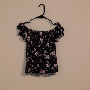 American eagle off the shoulder top